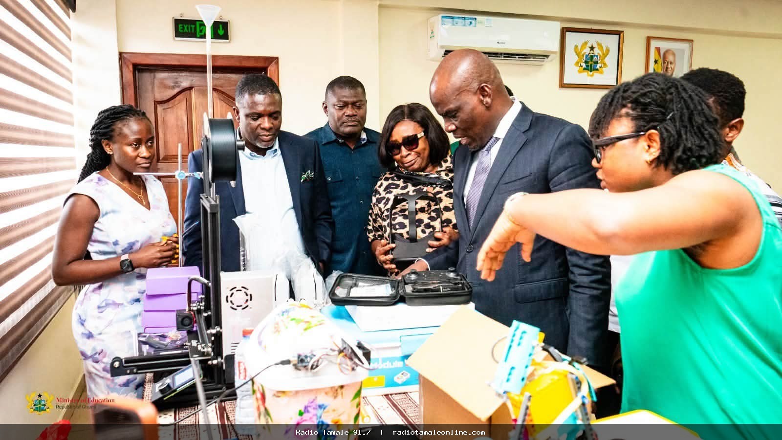 Education Minister hails Mini‑Lab tech as boost for practical STEM learning