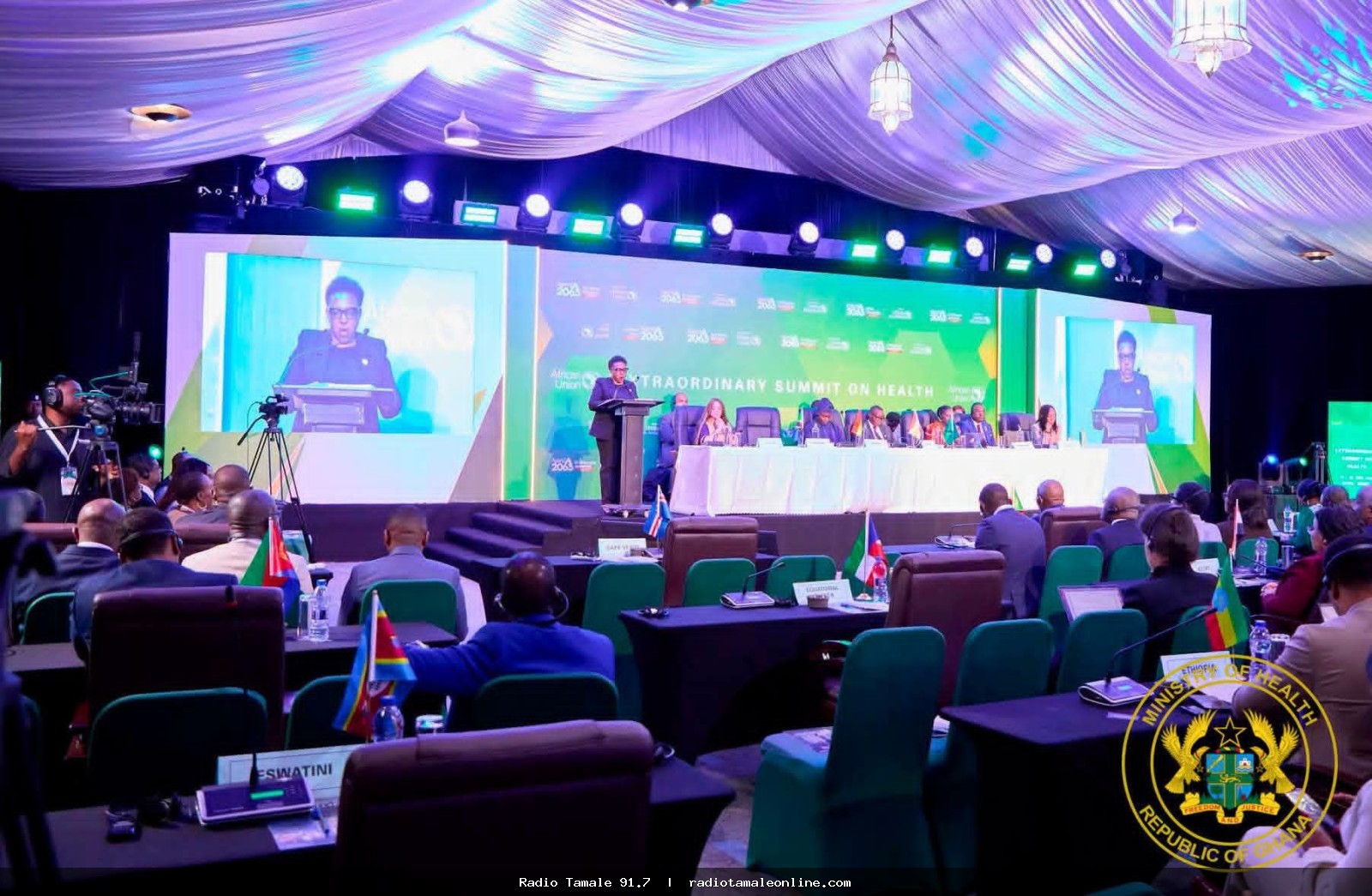 𝗔𝗳𝗿𝗶𝗰𝗮’𝘀 𝗛𝗲𝗮𝗹𝘁𝗵 𝗗𝗲𝗯𝗮𝘁𝗲 𝗧𝘂𝗿𝗻𝘀 𝗨𝗿𝗴𝗲𝗻𝘁 𝗶𝗻 𝗔𝗰𝗰𝗿𝗮