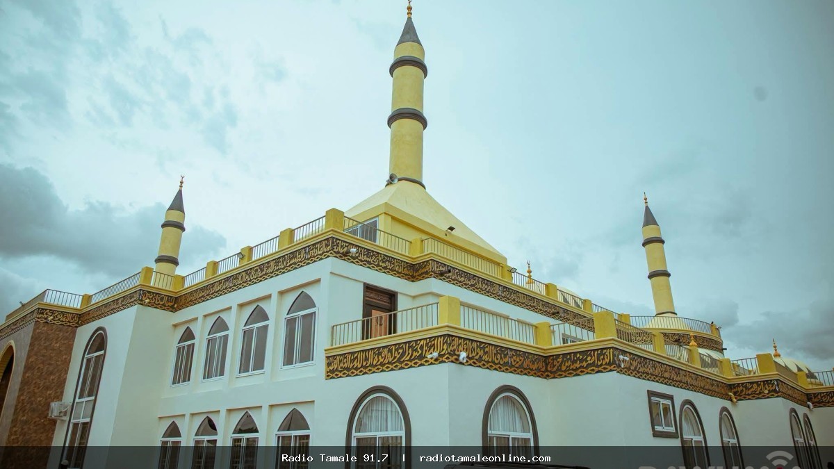 Dr. Bawumia Commissions Masjid Al Noor, Praises Vision for Community Development