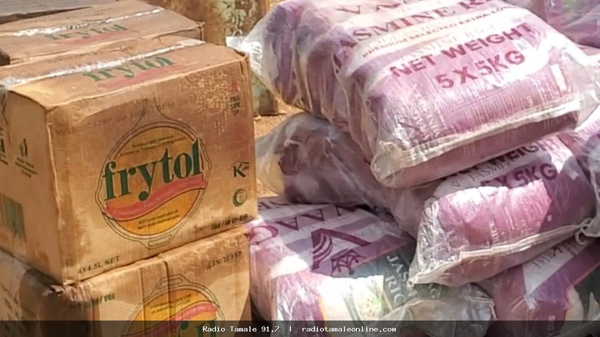 Businessman Donates Food, Livestock and Cash to Five Chiefs After Yaa Naa’s passing